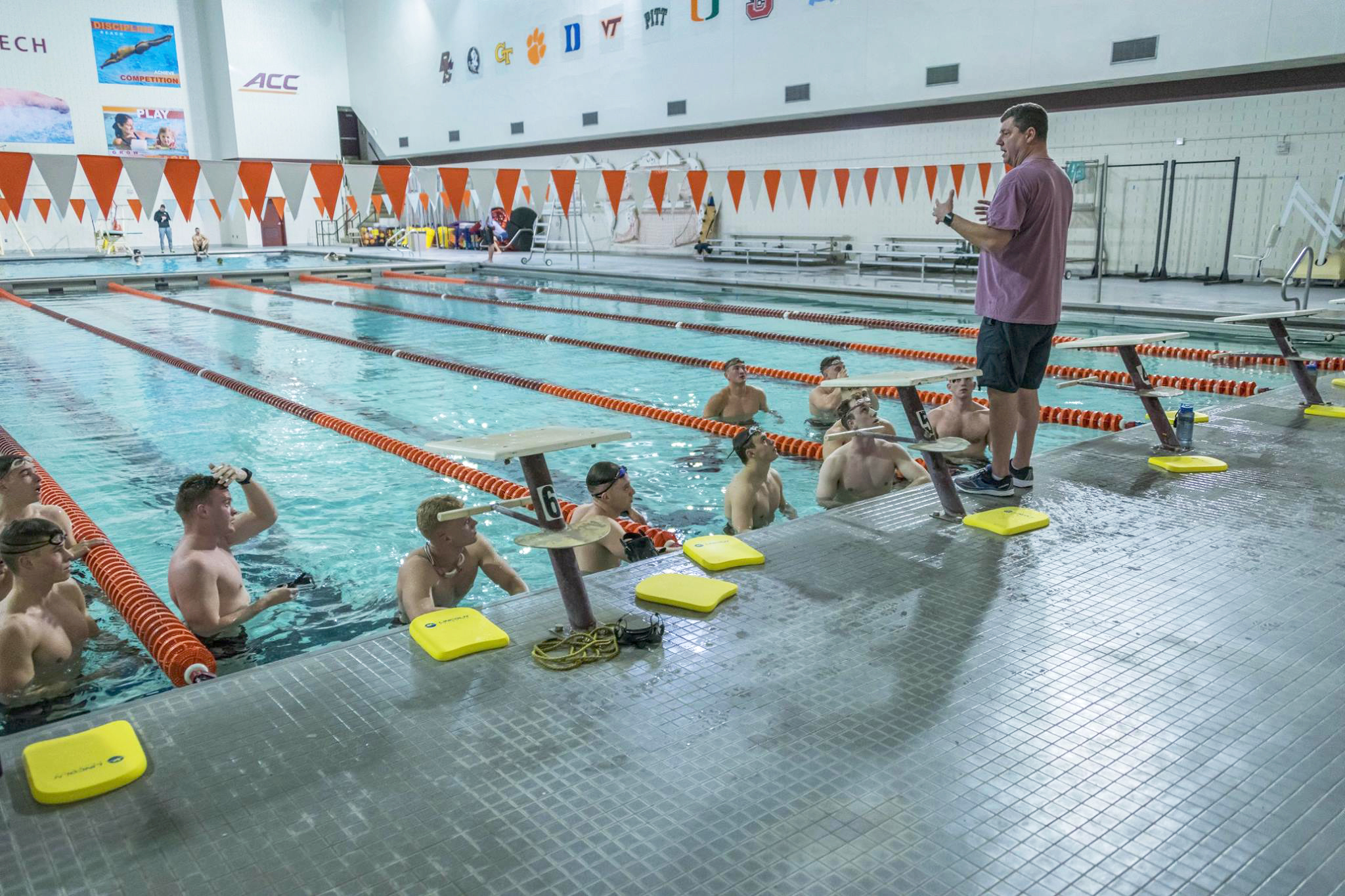 Cadets in the War Memorial pool